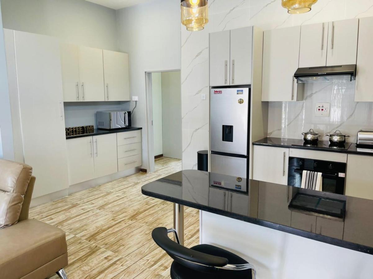 Meanwood Place Apartments 卢萨卡 外观 照片