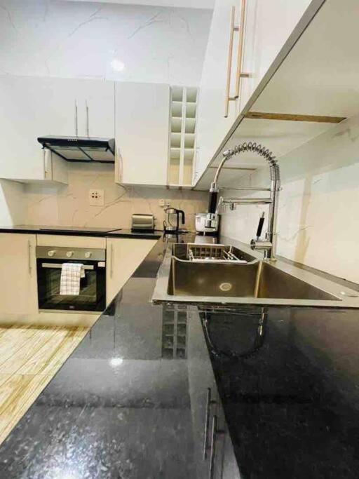 Meanwood Place Apartments 卢萨卡 外观 照片